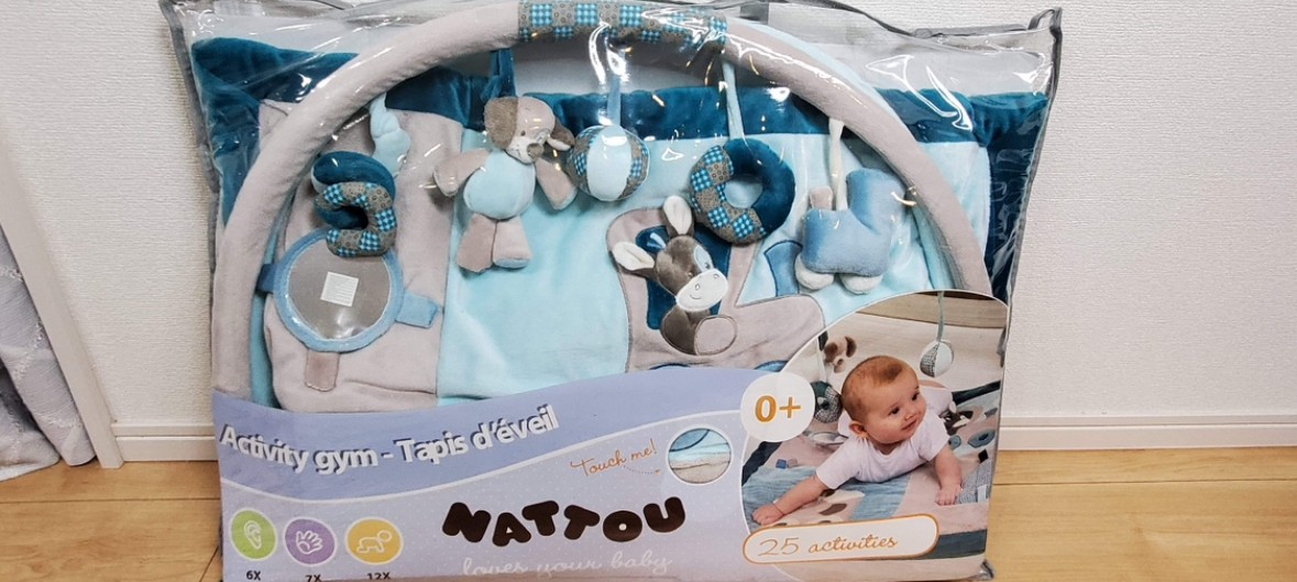 Tapete de atividades para bebê